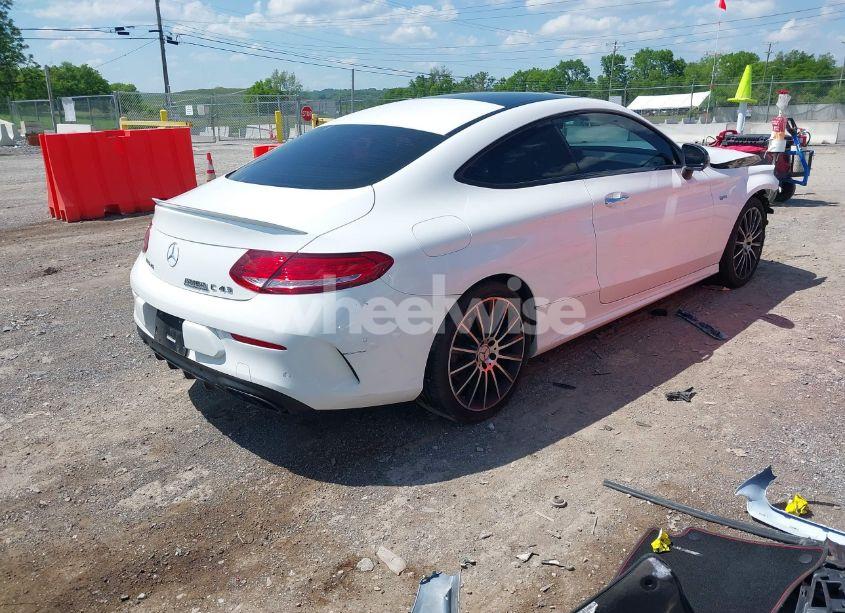Photo 4 of 2018 Mercedes-benz Amg C 43 4MATIC (VIN WDDWJ6EB8JF755552)