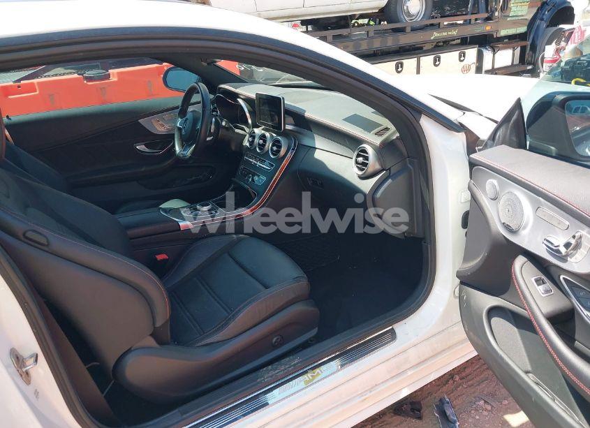 Photo 5 of 2018 Mercedes-benz Amg C 43 4MATIC (VIN WDDWJ6EB8JF755552)