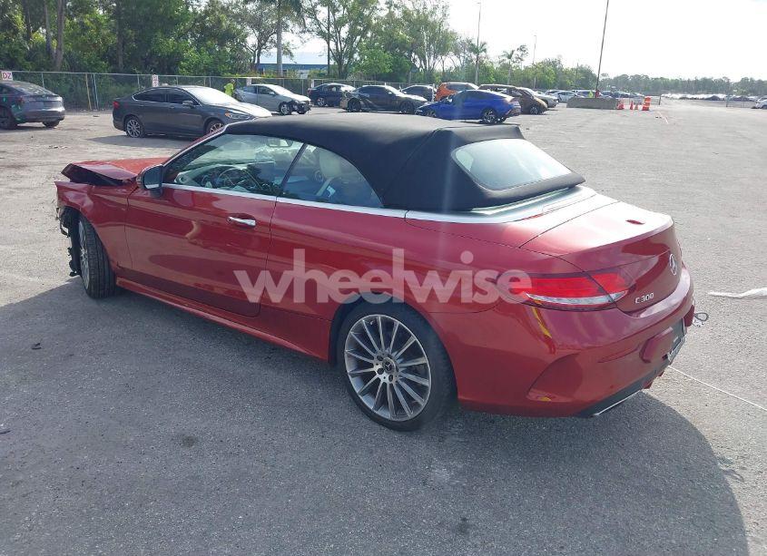 Photo 3 of 2017 Mercedes-benz C 300 (VIN WDDWK4JB0HF507393)