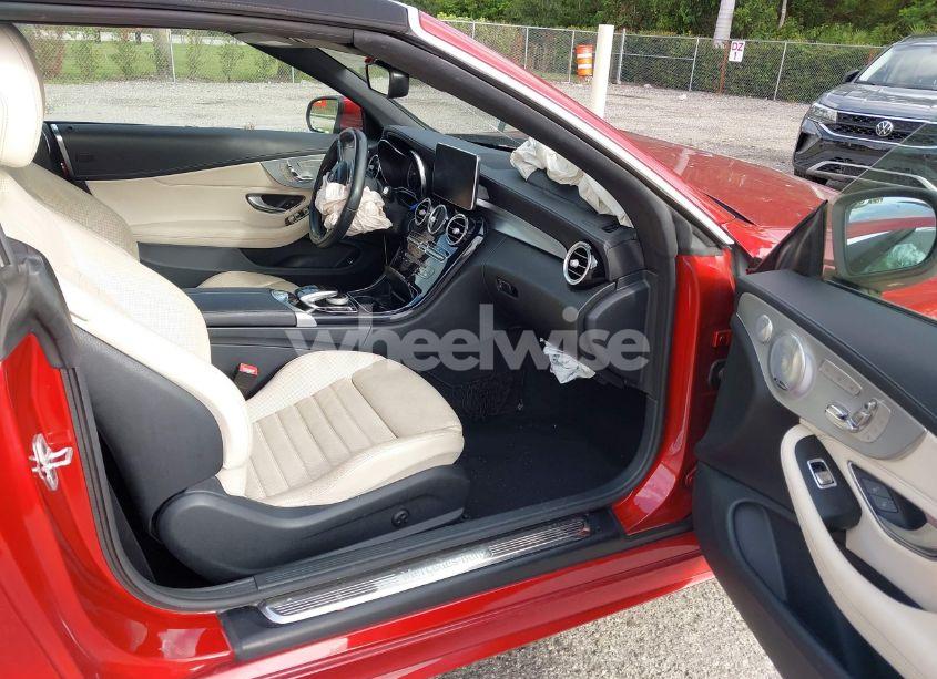 Photo 5 of 2017 Mercedes-benz C 300 (VIN WDDWK4JB0HF507393)