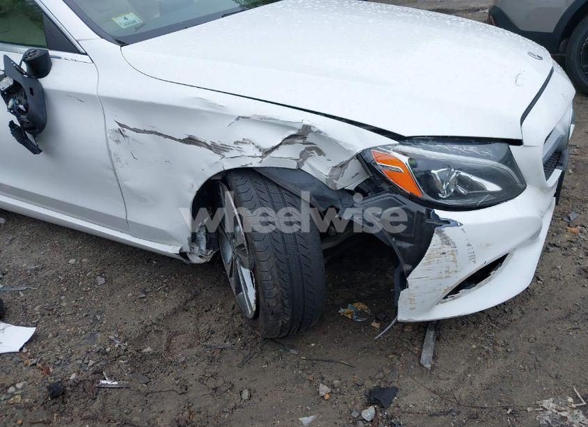 Photo 6 of 2017 Mercedes-benz C 300 4MATIC (VIN WDDWK4KB8HF525865)