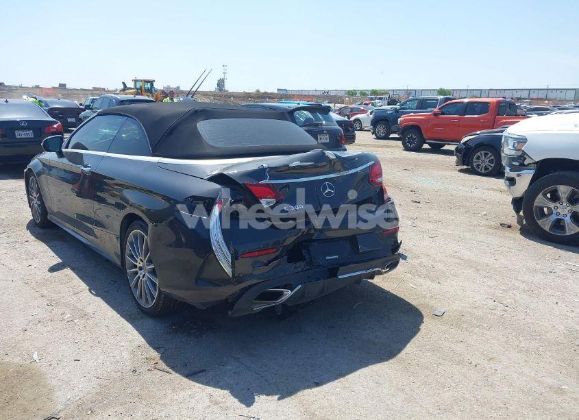 Photo 6 of 2019 Mercedes-benz C 300 (VIN WDDWK8DB9KF773831)