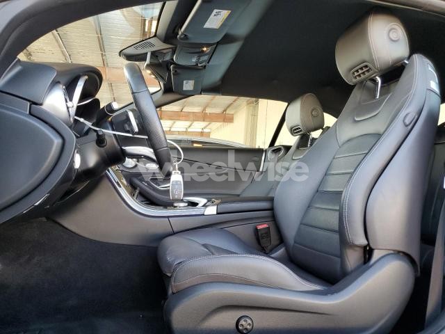 Photo 8 of 2019 MERCEDES-BENZ C 300 (VIN WDDWK8DB9KF782495)