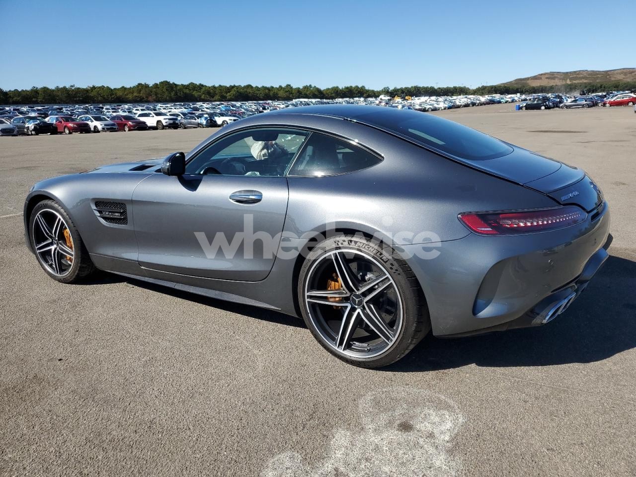 Photo 2 of 2020 MERCEDES-BENZ AMG GT C N/A (VIN WDDYJ8AA4LA028748)