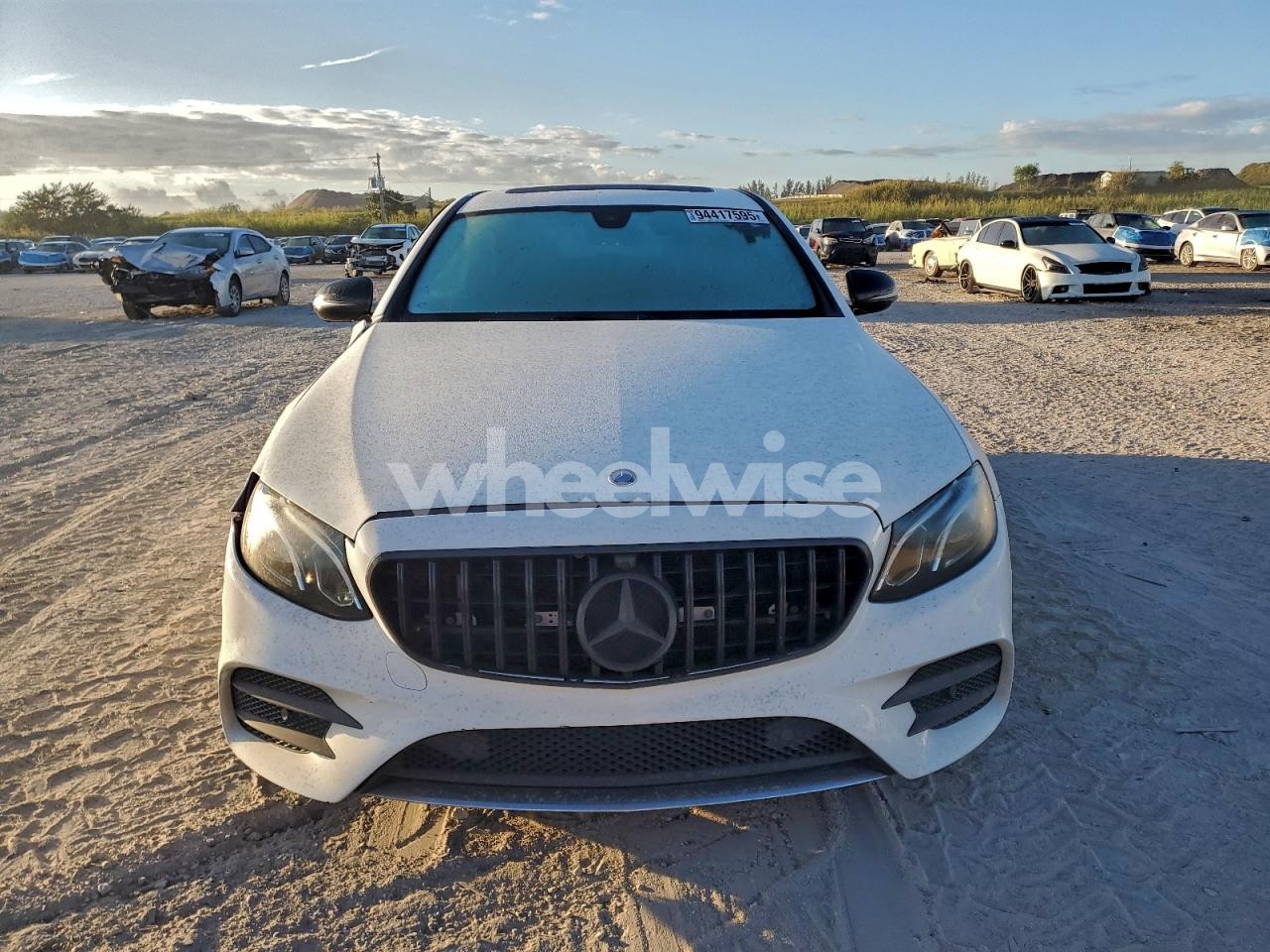 Photo 5 of 2017 MERCEDES-BENZ E 300 (VIN WDDZF4JB0HA084569)