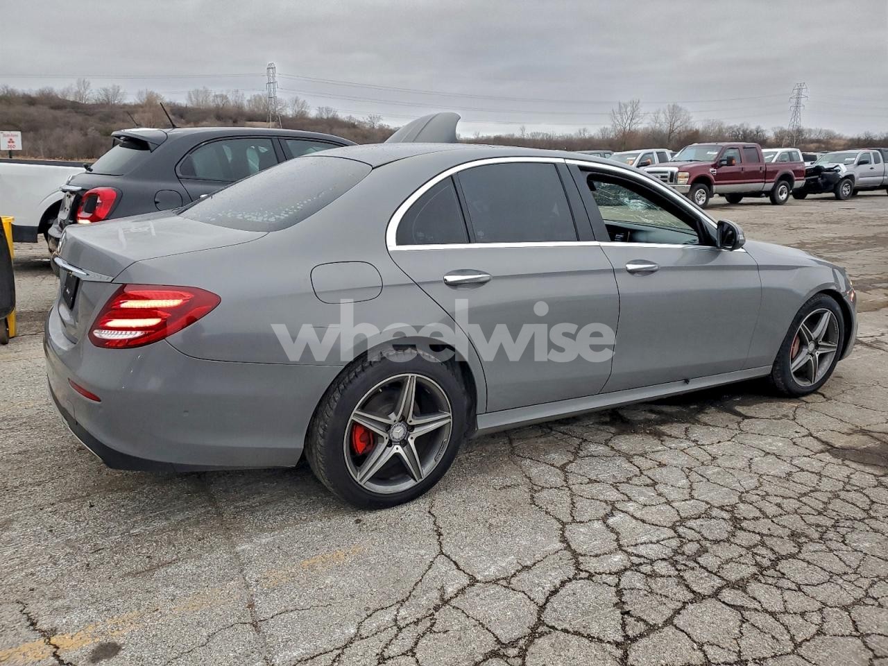 Photo 3 of 2017 MERCEDES-BENZ E 300 (VIN WDDZF4JB1HA008438)