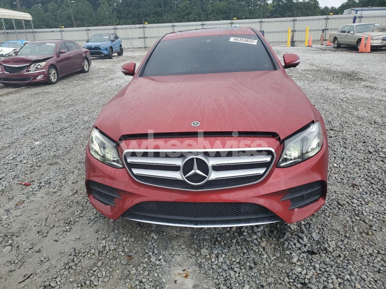 Photo 5 of 2019 MERCEDES-BENZ E 300 (VIN WDDZF4JB9KA606364)