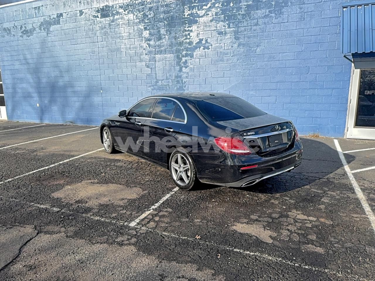 Photo 3 of 2017 MERCEDES-BENZ E 300 4MATIC (VIN WDDZF4KB1HA201638)