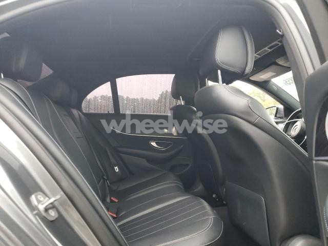 2017 MERCEDES-BENZ E 300 4MATIC (VIN WDDZF4KB2HA206380) main photo