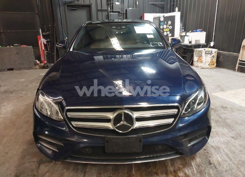 Photo 12 of 2019 Mercedes-benz E 300 4MATIC (VIN WDDZF4KB5KA563057)