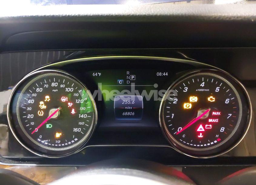 Photo 7 of 2019 Mercedes-benz E 300 4MATIC (VIN WDDZF4KB5KA563057)