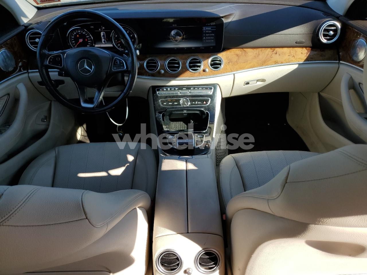 Photo 8 of 2017 MERCEDES-BENZ E 300 4MATIC (VIN WDDZF4KB6HA112390)