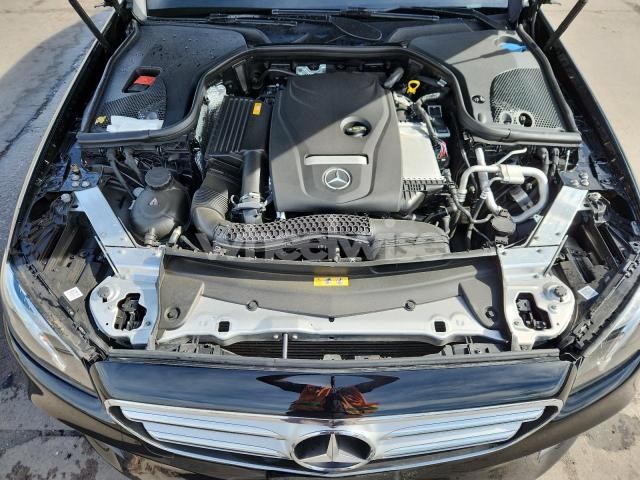 Photo 3 of 2019 MERCEDES-BENZ E 300 4MATIC N/A (VIN WDDZF4KB7KA620570)