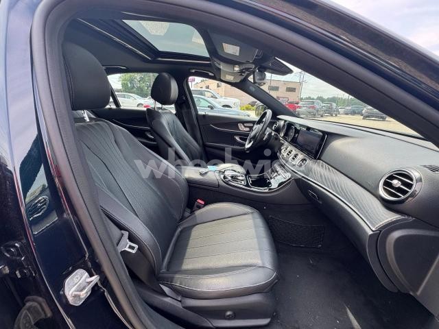 Photo 9 of 2017 MERCEDES-BENZ E 300 4MATIC (VIN WDDZF4KB8HA193103)