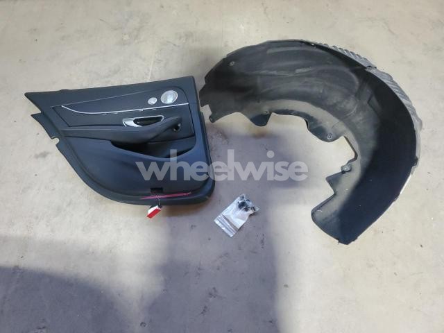 Photo 2 of 2017 MERCEDES-BENZ E 300 4MATIC (VIN WDDZF4KBXHA037791)