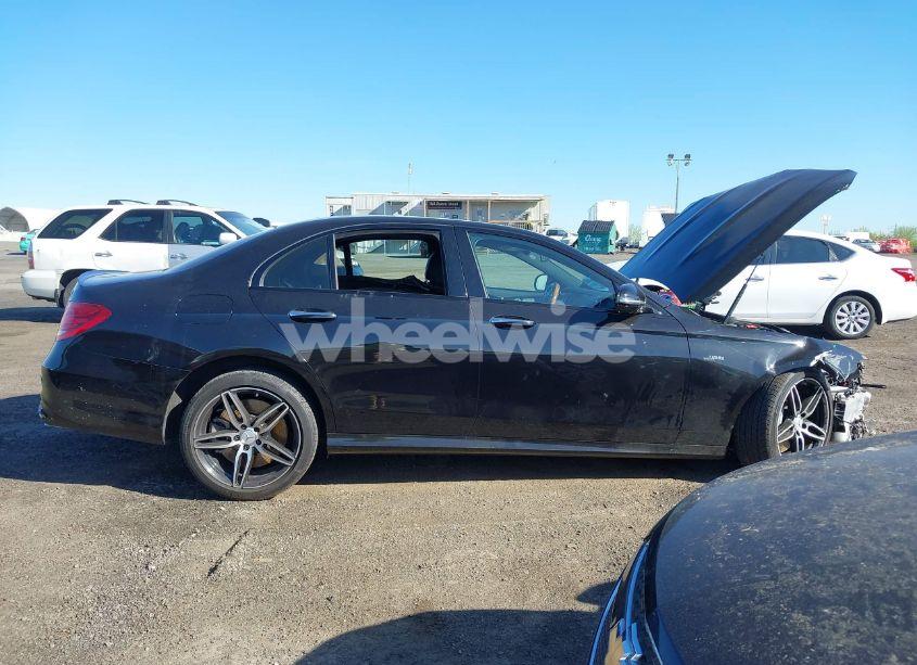 Photo 13 of 2019 Mercedes-benz Amg E 53 4MATIC (VIN WDDZF6BB0KA491129)
