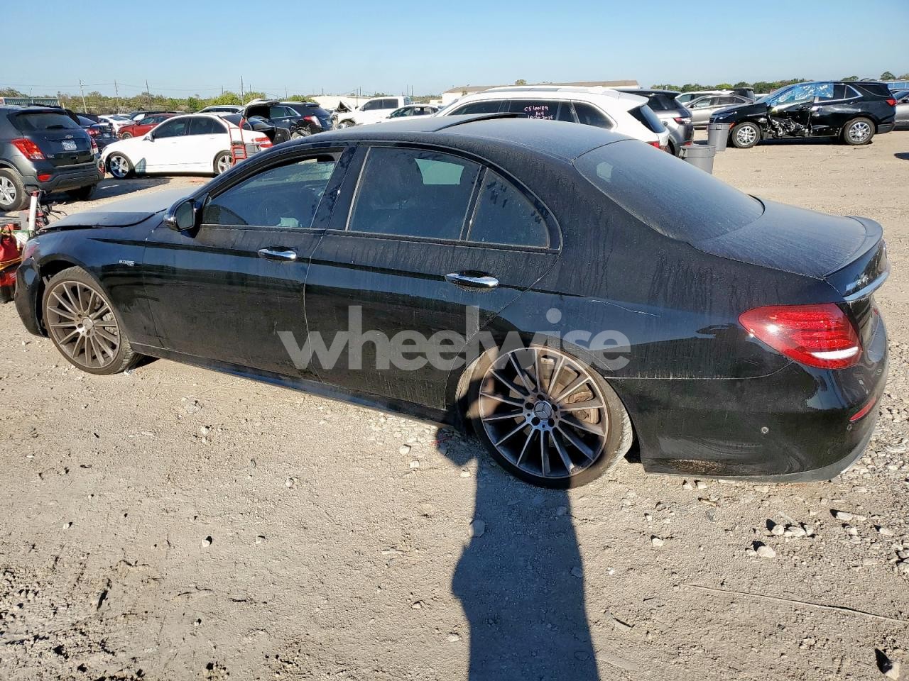 Photo 2 of 2018 MERCEDES-BENZ E 43 4MATIC AMG (VIN WDDZF6EB5JA389822)