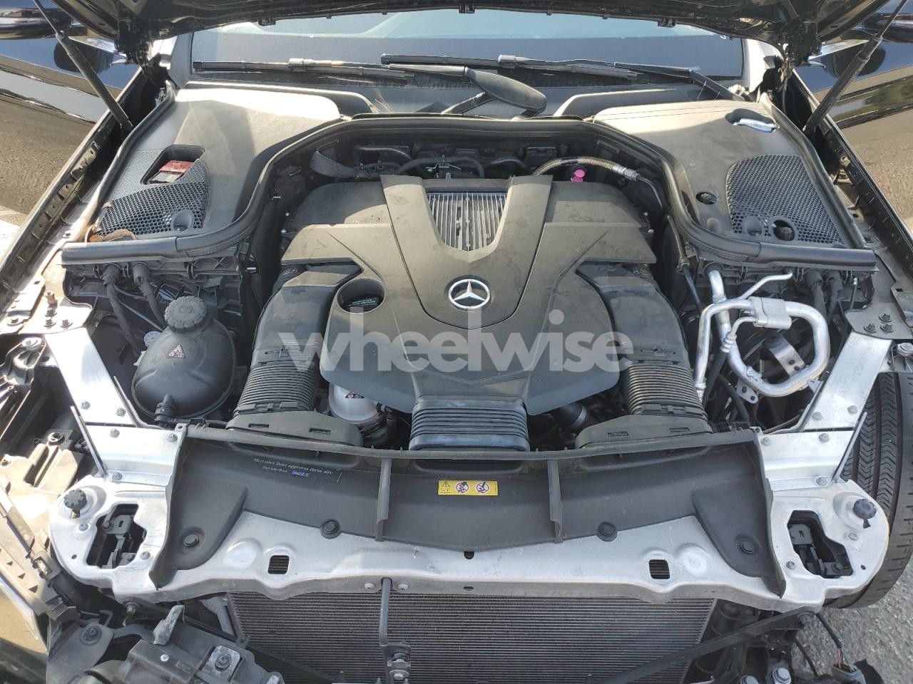 Photo 11 of 2018 MERCEDES-BENZ E 400 4MATIC (VIN WDDZF6GB6JA438782)