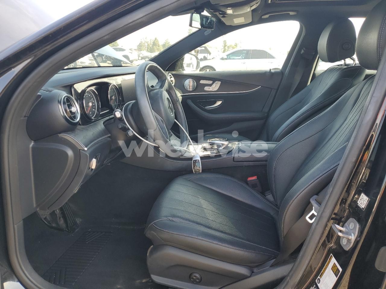 Photo 7 of 2018 MERCEDES-BENZ E 400 4MATIC (VIN WDDZF6GB6JA438782)