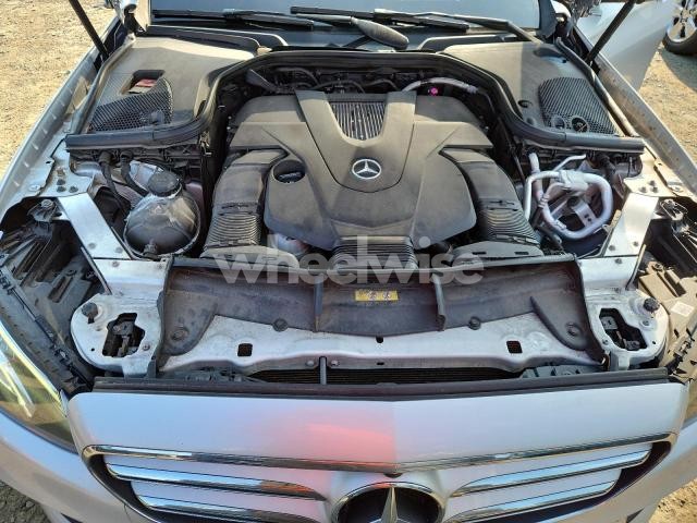 Photo 13 of 2019 MERCEDES-BENZ E 450 4MATIC (VIN WDDZF6JB2KA492610)