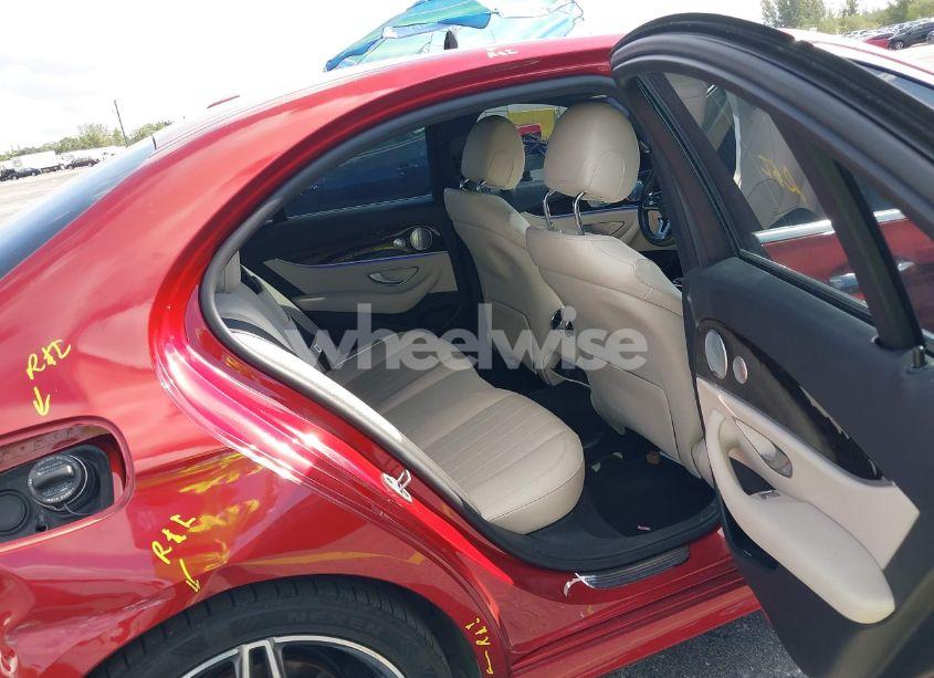 Photo 8 of 2020 Mercedes-benz E 350 (VIN WDDZF8DB1LA747787)