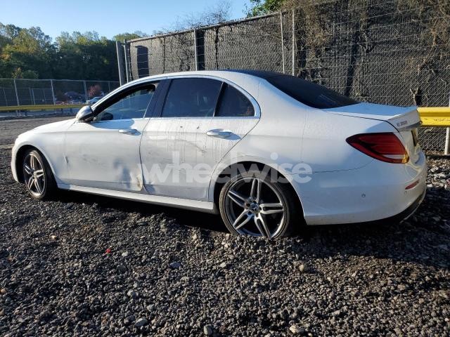 Photo 3 of 2020 MERCEDES-BENZ E 350 4MATIC (VIN WDDZF8EB4LA721196)