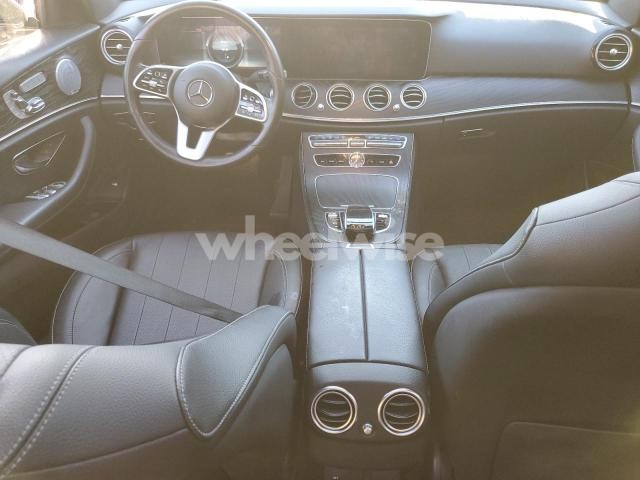 Photo 4 of 2020 MERCEDES-BENZ E 350 4MATIC (VIN WDDZF8EB4LA721196)