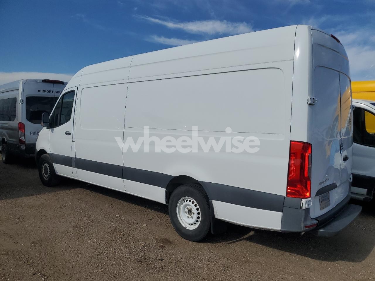 Photo 2 of 2019 FREIGHTLINER SPRINTER 2500/3500 (VIN WDRPF1CDXKT007816)