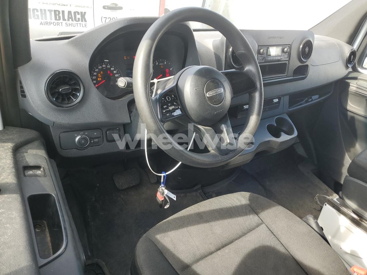 Photo 8 of 2019 FREIGHTLINER SPRINTER 2500/3500 (VIN WDRPF1CDXKT007816)