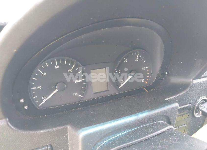 Photo 7 of 2017 Freightliner Sprinter 3500 STANDARD ROOF V6 (VIN WDYPF0CD2HP387959)