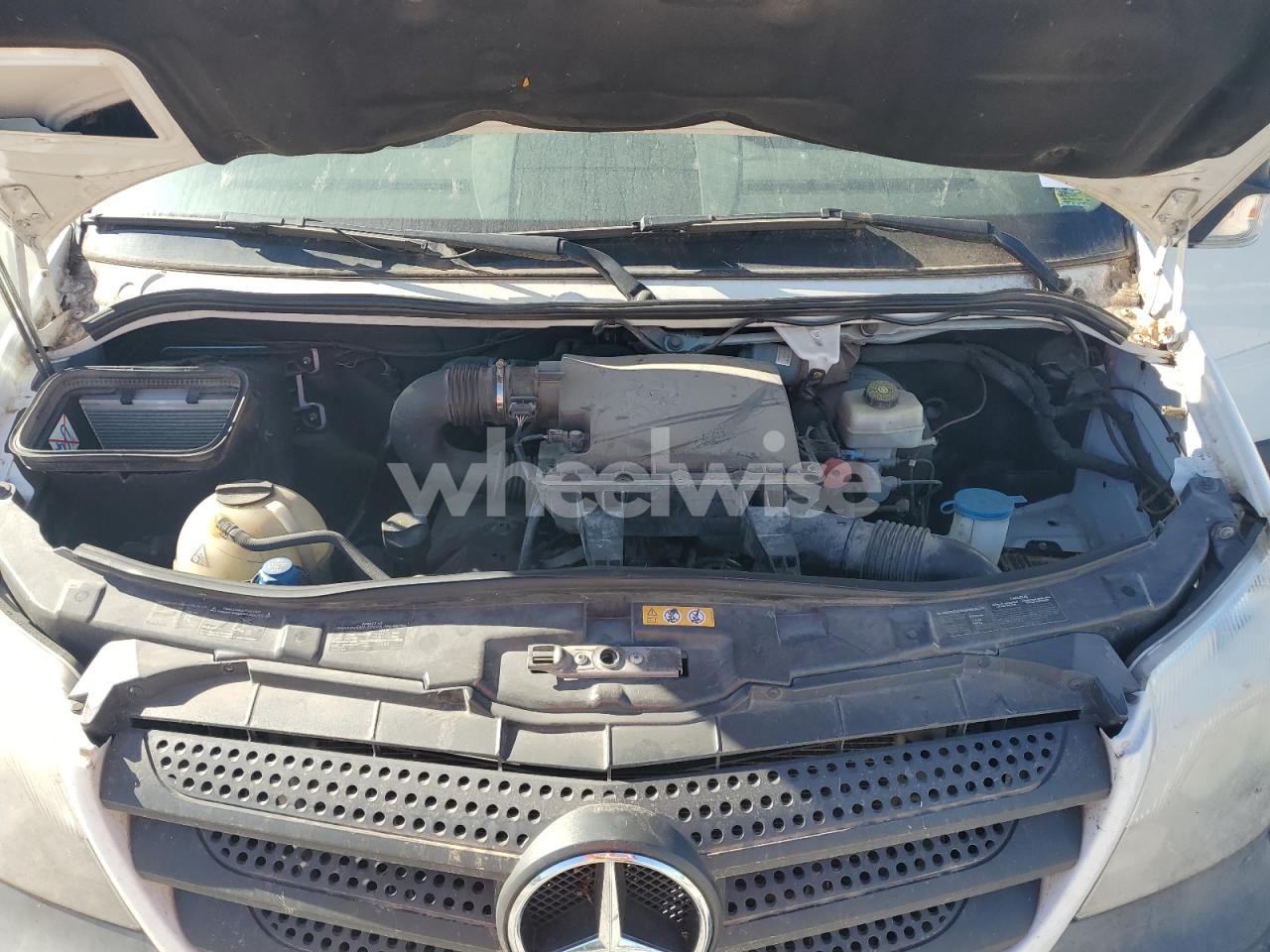 Photo 11 of 2014 MERCEDES-BENZ SPRINTER 2500 (VIN WDZPE7CC2E5852083)
