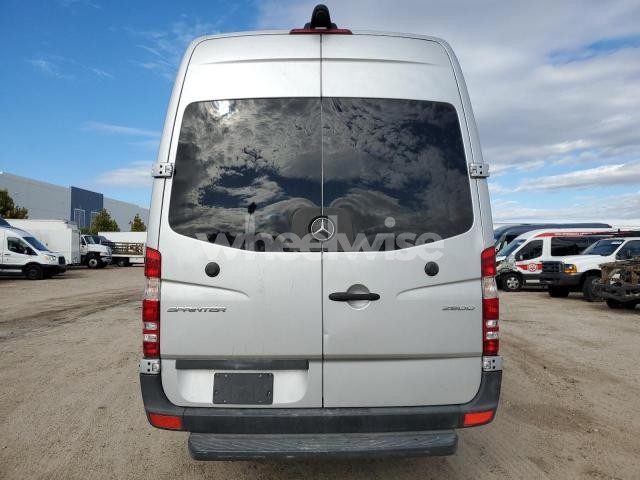 Photo 3 of 2017 MERCEDES-BENZ SPRINTER 2500 (VIN WDZPE8CDXHP551701)
