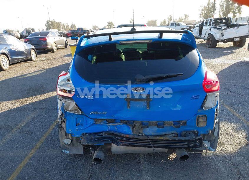 Photo 17 of 2016 Ford Focus RS (VIN WF0DP3TH3G4115482)