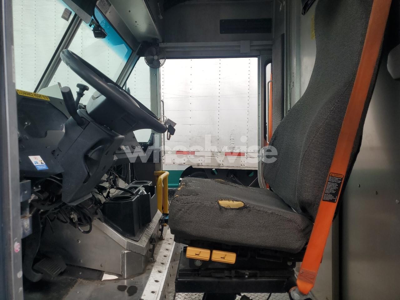 Photo 7 of 2020 FORD F59 (VIN WF0RXXGCDRCC22201)