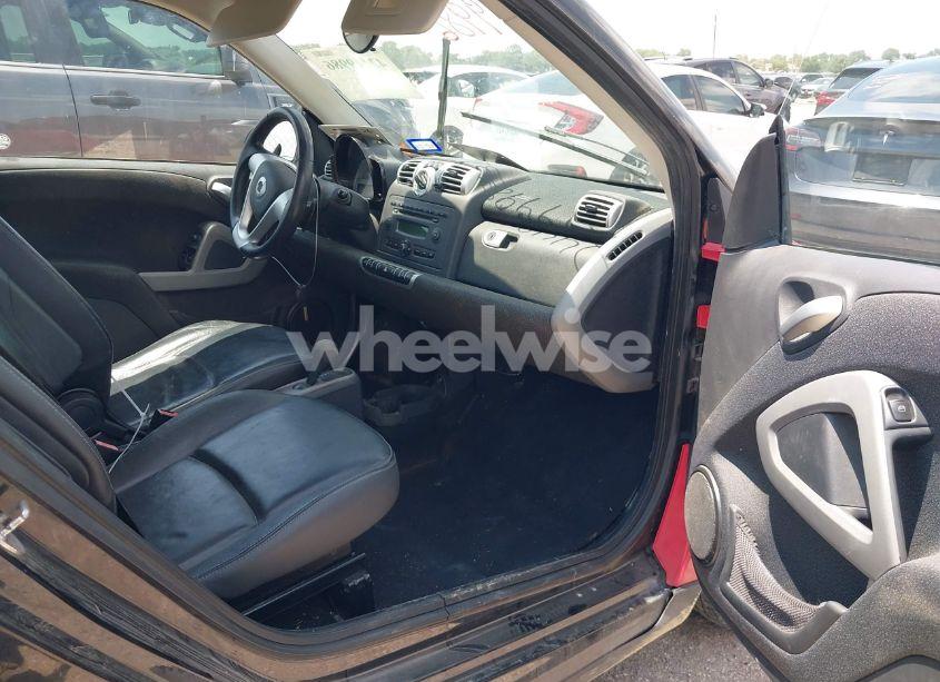 Photo 5 of 2010 Smart Fortwo PASSION/PURE (VIN WMEEJ3BA2AK359691)