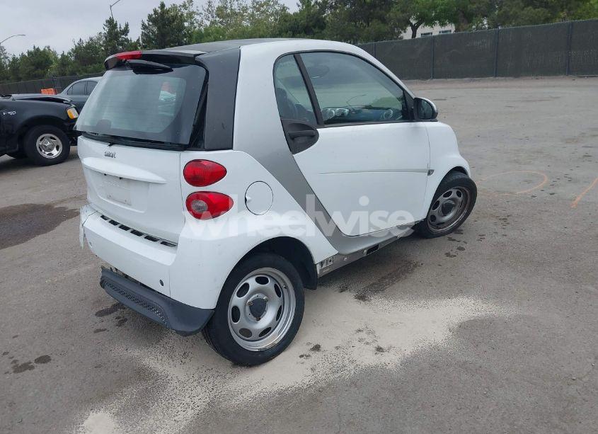 Photo 4 of 2013 Smart Fortwo PASSION/PURE (VIN WMEEJ3BA5DK625404)