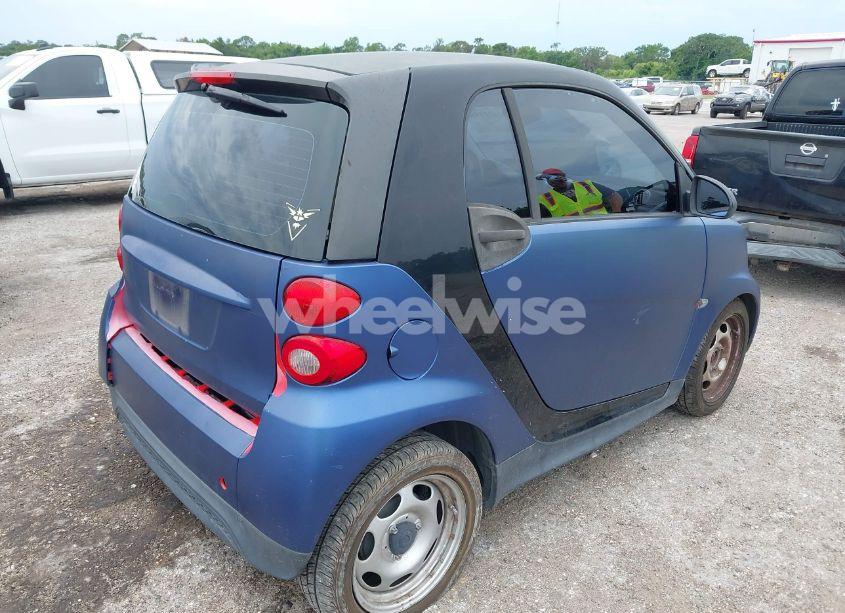 Photo 4 of 2013 Smart Fortwo PASSION/PURE (VIN WMEEJ3BA6DK664115)