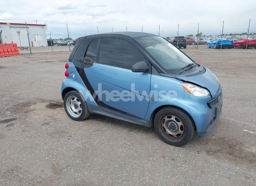 2013 Smart Fortwo PASSION/PURE (VIN WMEEJ3BA7DK622651) main photo