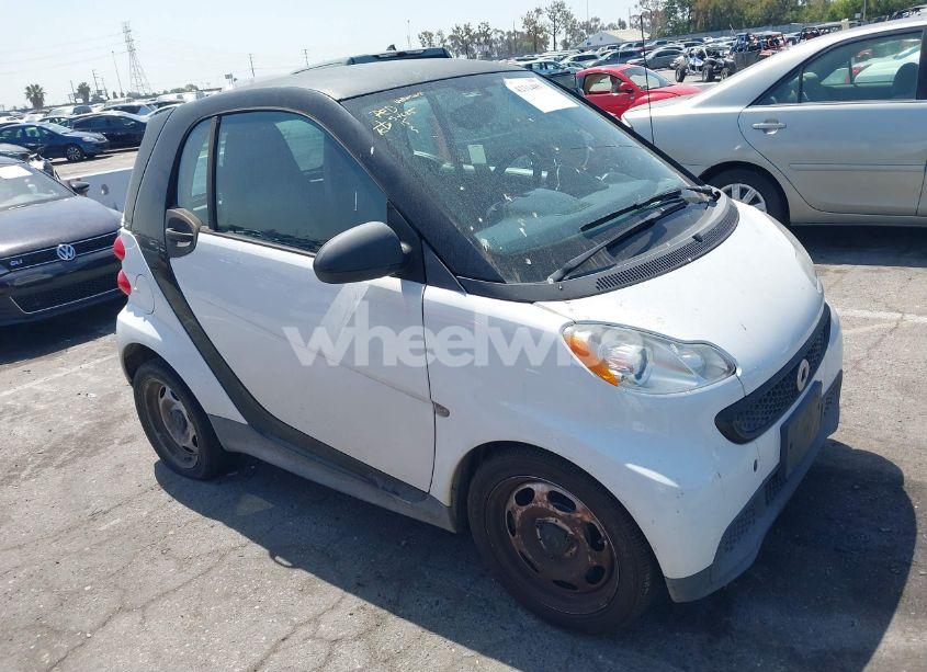 2013 Smart Fortwo PASSION/PURE (VIN WMEEJ3BA9DK608864) main photo