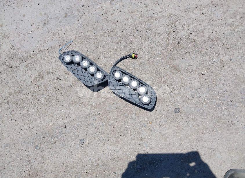 Photo 12 of 2011 Smart Fortwo PASSION (VIN WMEEK3BA7BK427739)