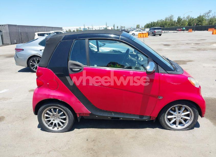 Photo 14 of 2011 Smart Fortwo PASSION (VIN WMEEK3BA7BK427739)