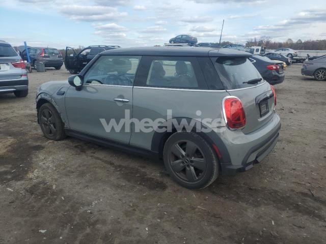 Photo 2 of 2022 MINI COOPER N/A (VIN WMW33DH07N2P64310)