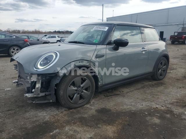 Photo 4 of 2022 MINI COOPER N/A (VIN WMW33DH07N2P64310)