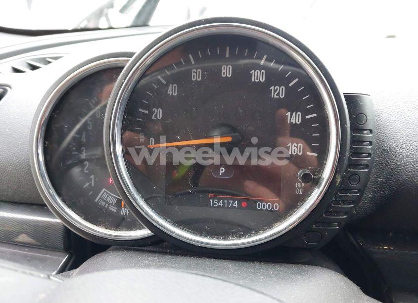 Photo 7 of 2016 Mini Clubman COOPER (VIN WMWLN5C54G2B27996)