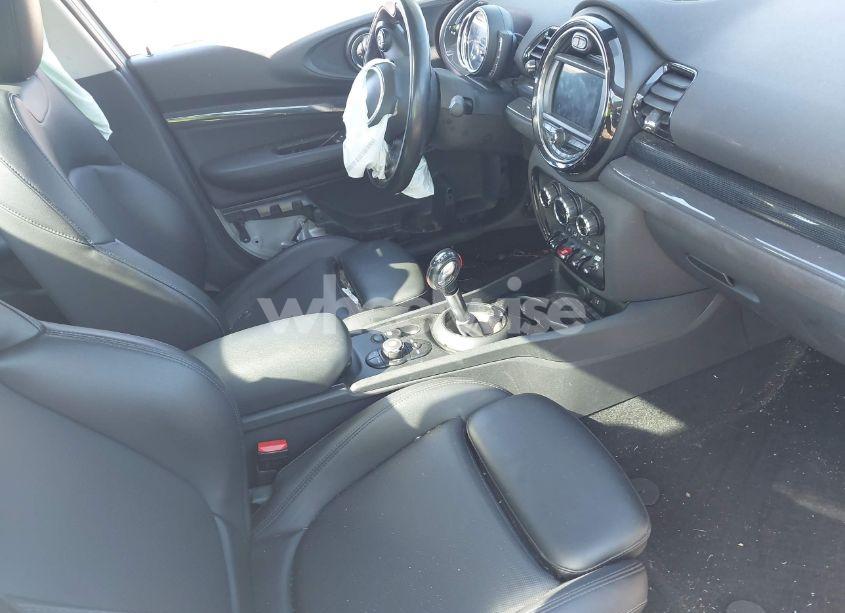 Photo 5 of 2019 Mini Clubman COOPER S (VIN WMWLN9C57K2H60248)