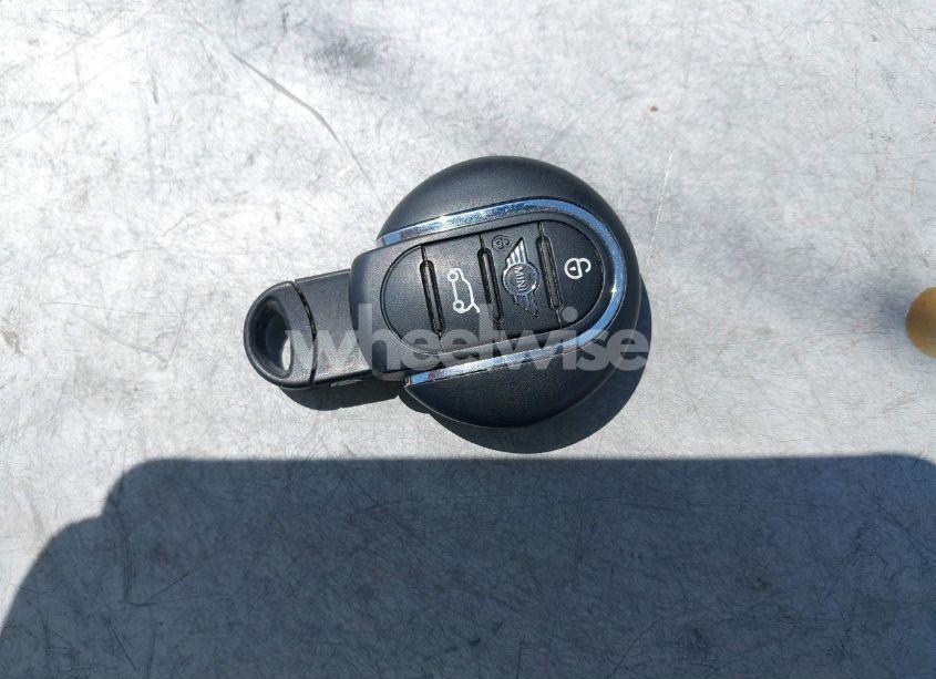 Photo 11 of 2019 Mini Clubman COOPER S (VIN WMWLU5C5XK2G04796)