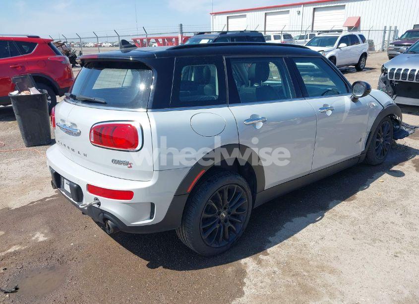 Photo 4 of 2019 Mini Clubman COOPER S (VIN WMWLU5C5XK2G04796)