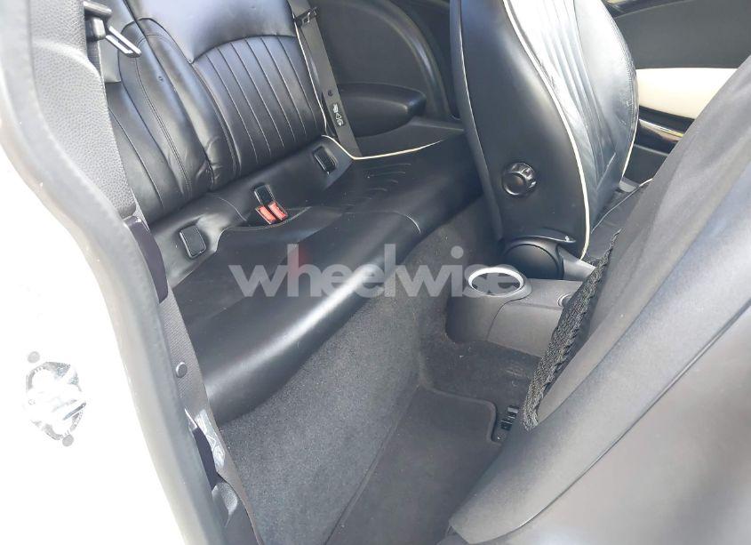 Photo 8 of 2007 Mini Cooper N/A (VIN WMWMF33557TL67653)