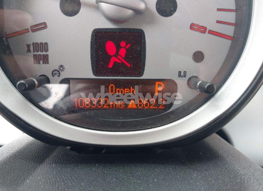 Photo 15 of 2009 Mini Cooper N/A (VIN WMWMF33579TW73000)