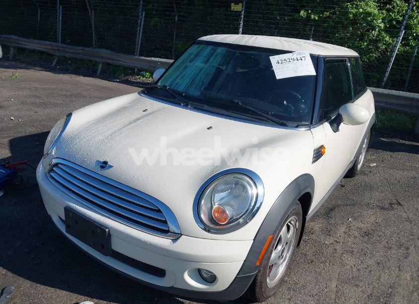 Photo 6 of 2007 Mini Cooper N/A (VIN WMWMF335X7TU63276)